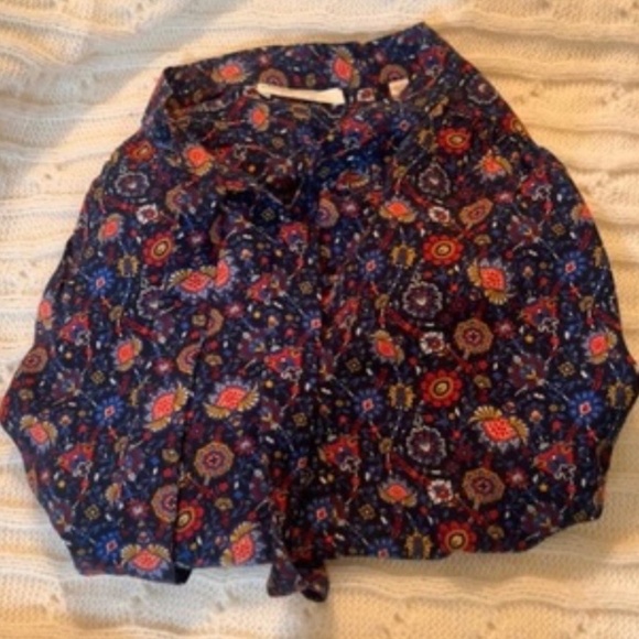 DOEN JOSSELINE TOP IN MIDNIGHT RIVIERA MEDALLION, brand new, without tags. - Picture 12 of 12